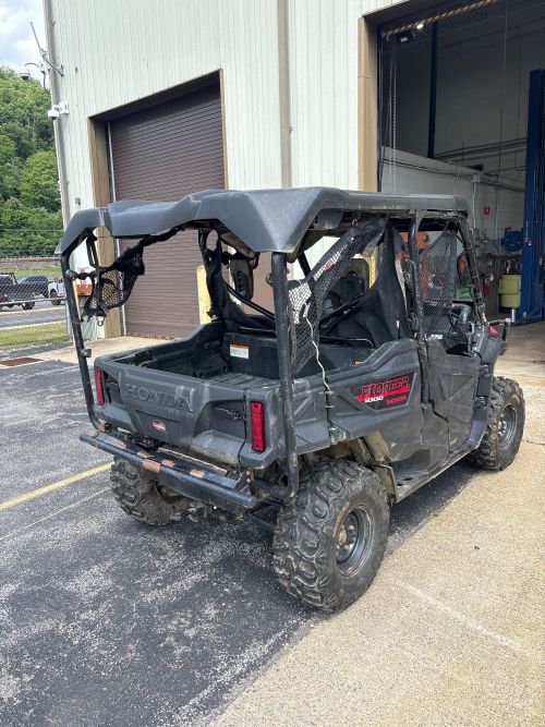 2016 Honda Side-by-Side Pioneer 1000 (980796) - Image 5